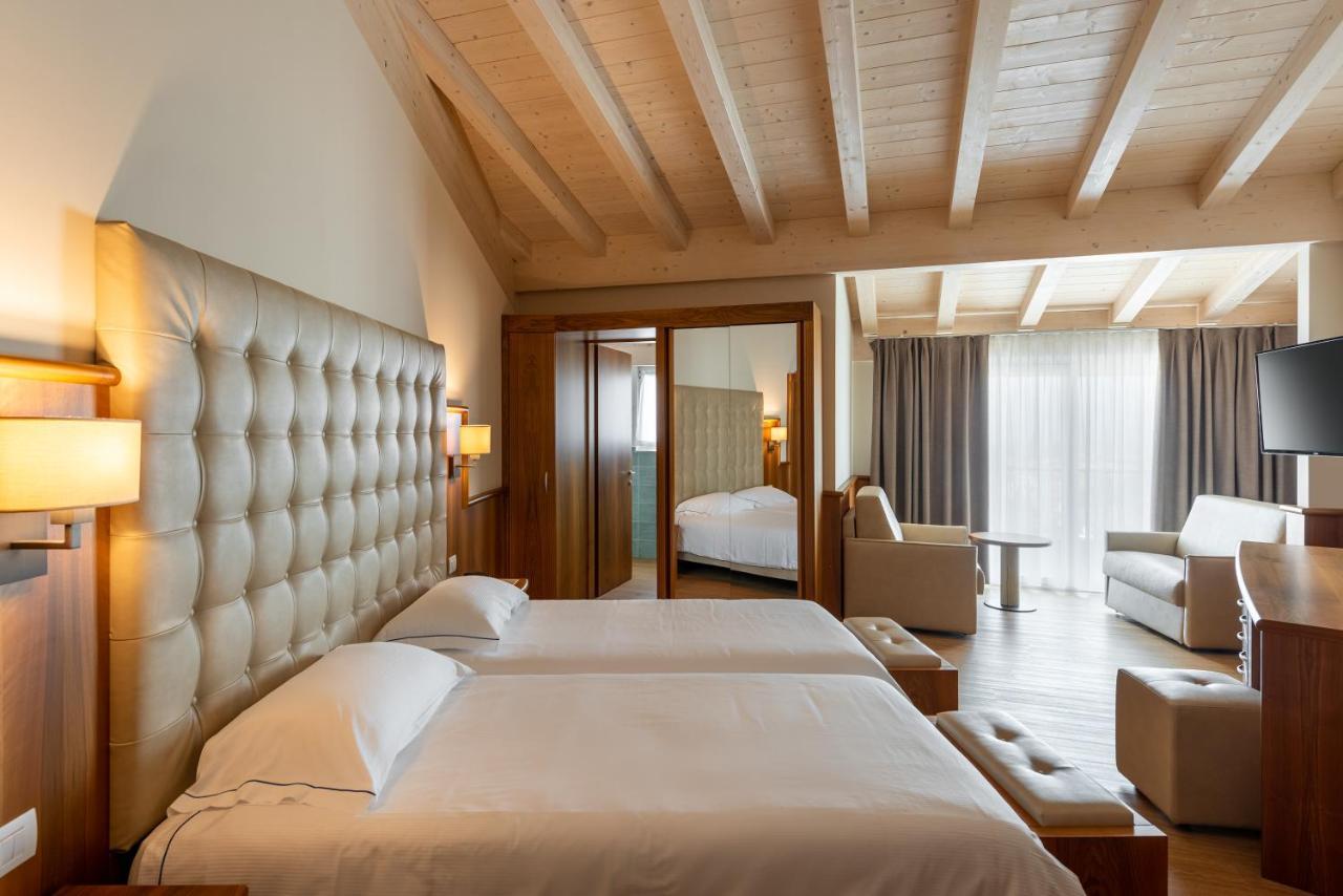 Hotel Palme & Suite Garda  Ngoại thất bức ảnh