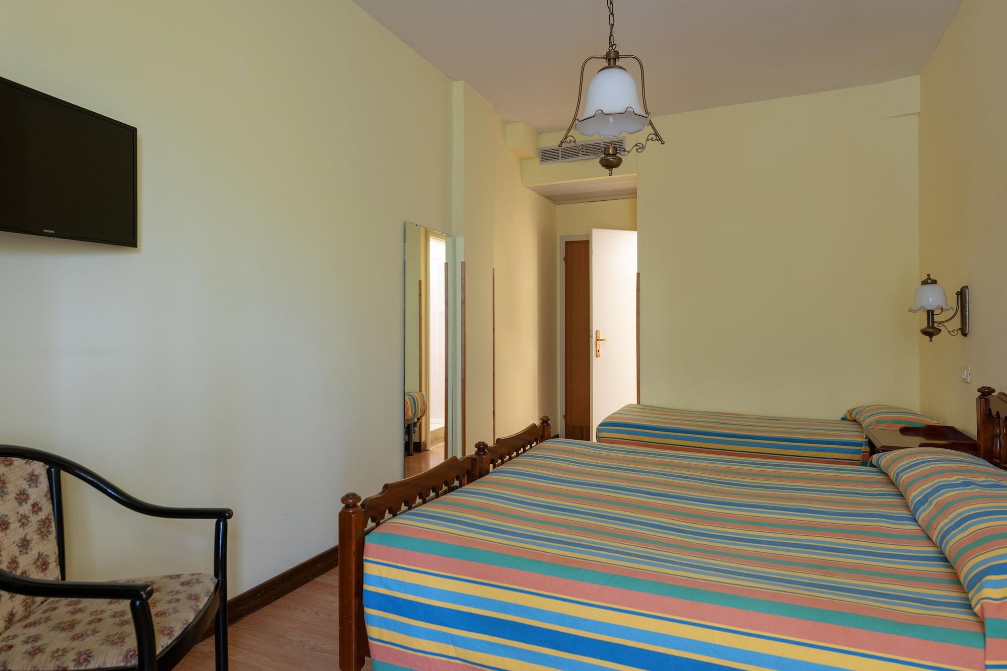 Hotel Palme & Suite Garda  Ngoại thất bức ảnh