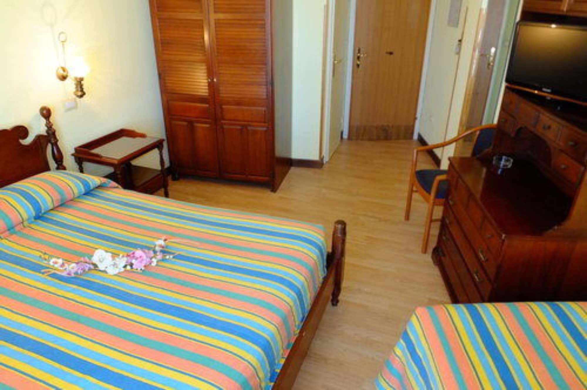 Hotel Palme & Suite Garda  Ngoại thất bức ảnh