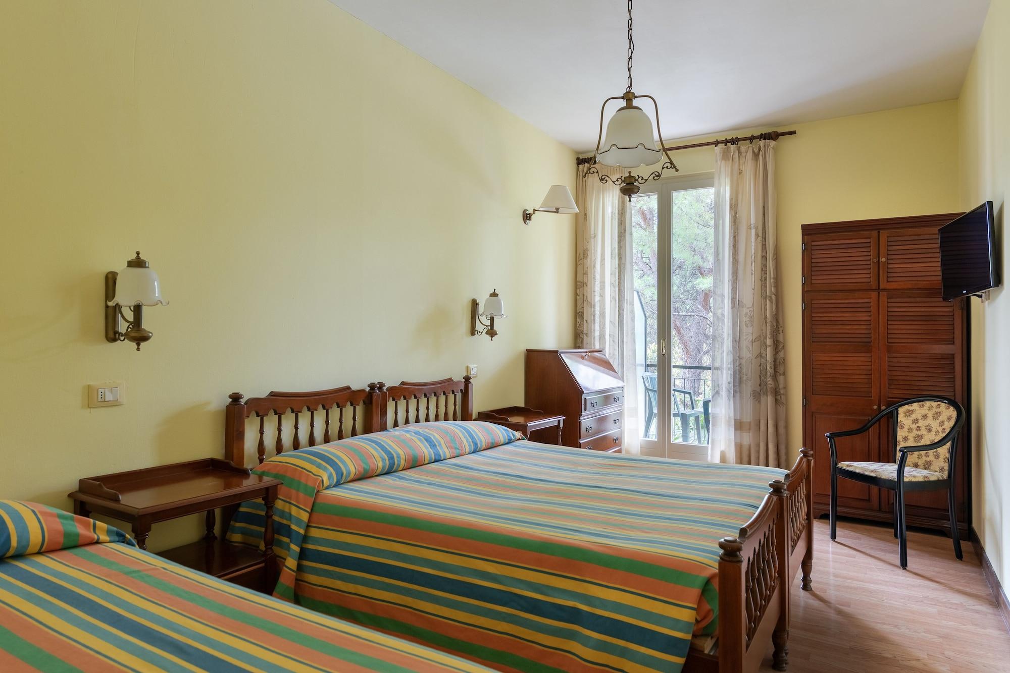 Hotel Palme & Suite Garda  Ngoại thất bức ảnh