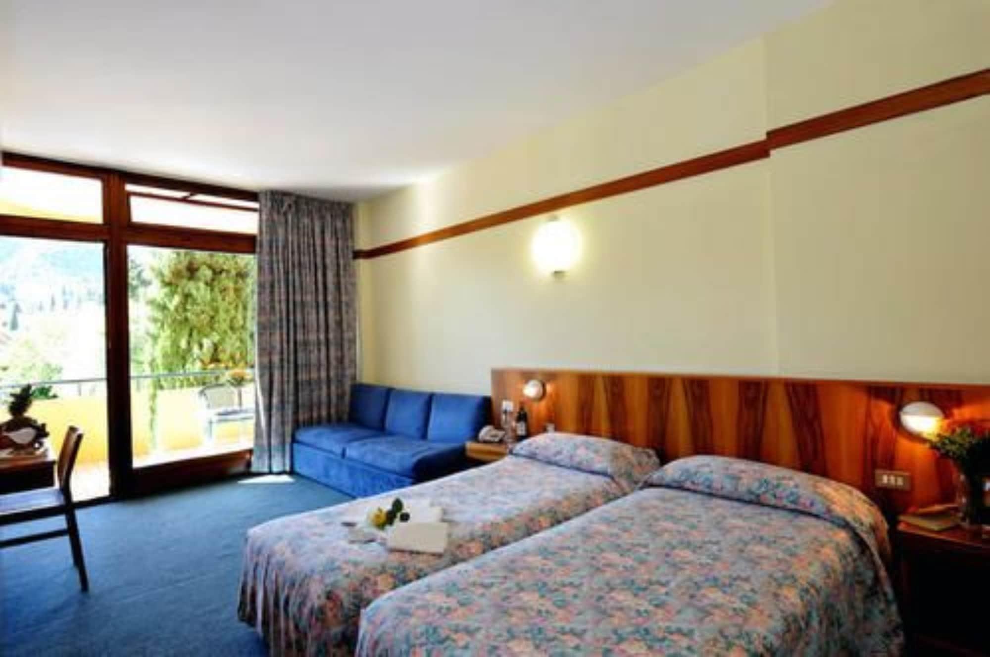 Hotel Palme & Suite Garda  Ngoại thất bức ảnh