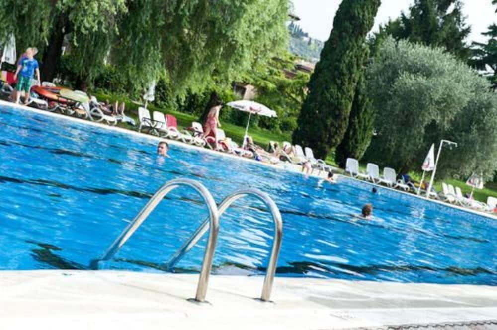 Hotel Palme & Suite Garda  Ngoại thất bức ảnh