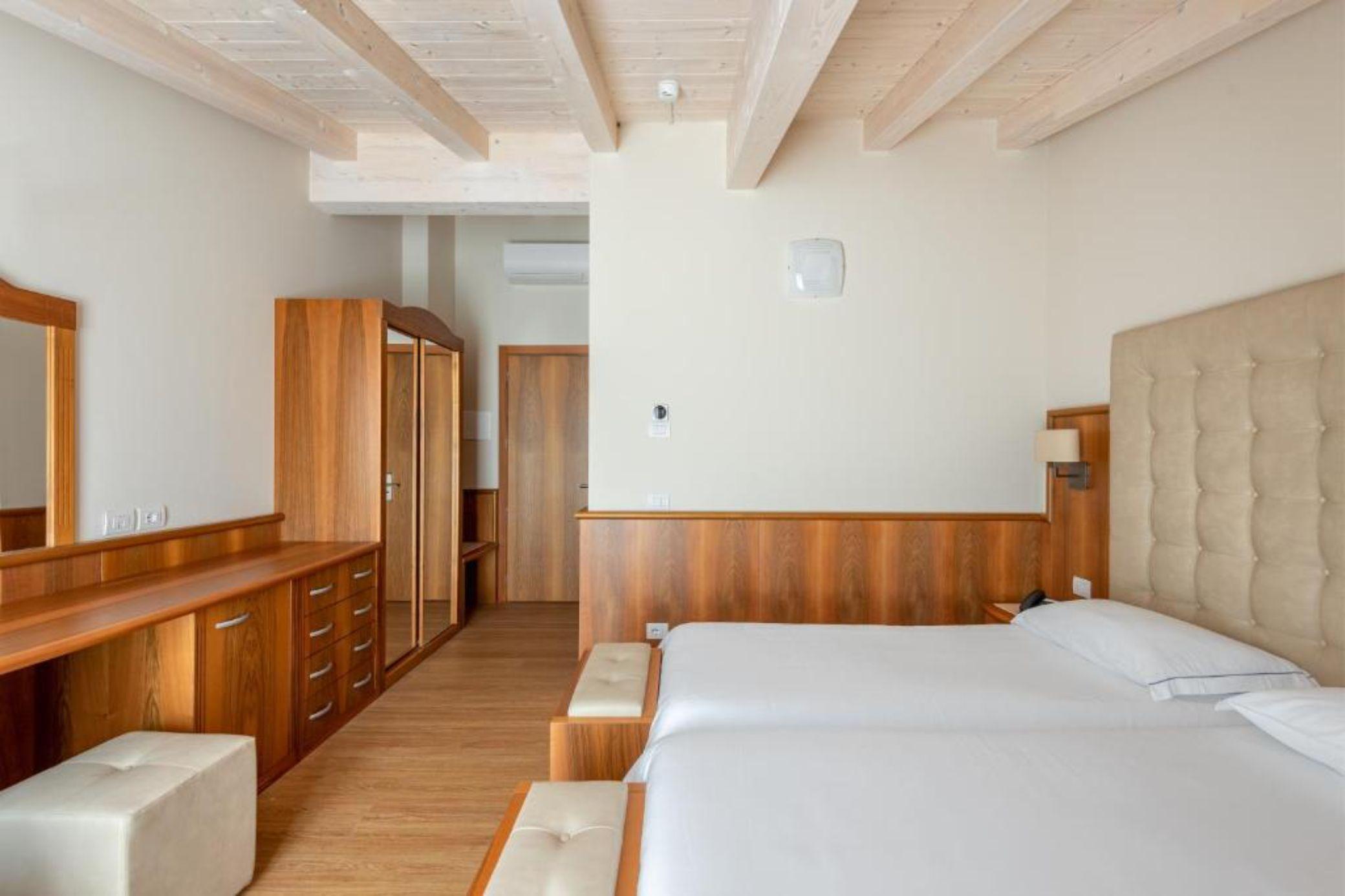 Hotel Palme & Suite Garda  Ngoại thất bức ảnh
