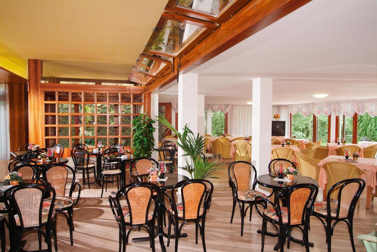 Hotel Palme & Suite Garda  Ngoại thất bức ảnh